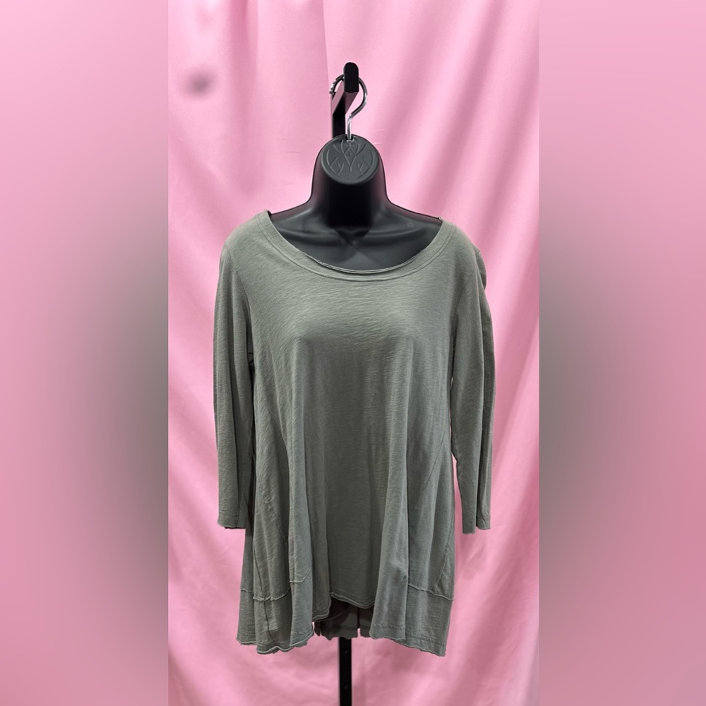 Rundholz Green Shirt